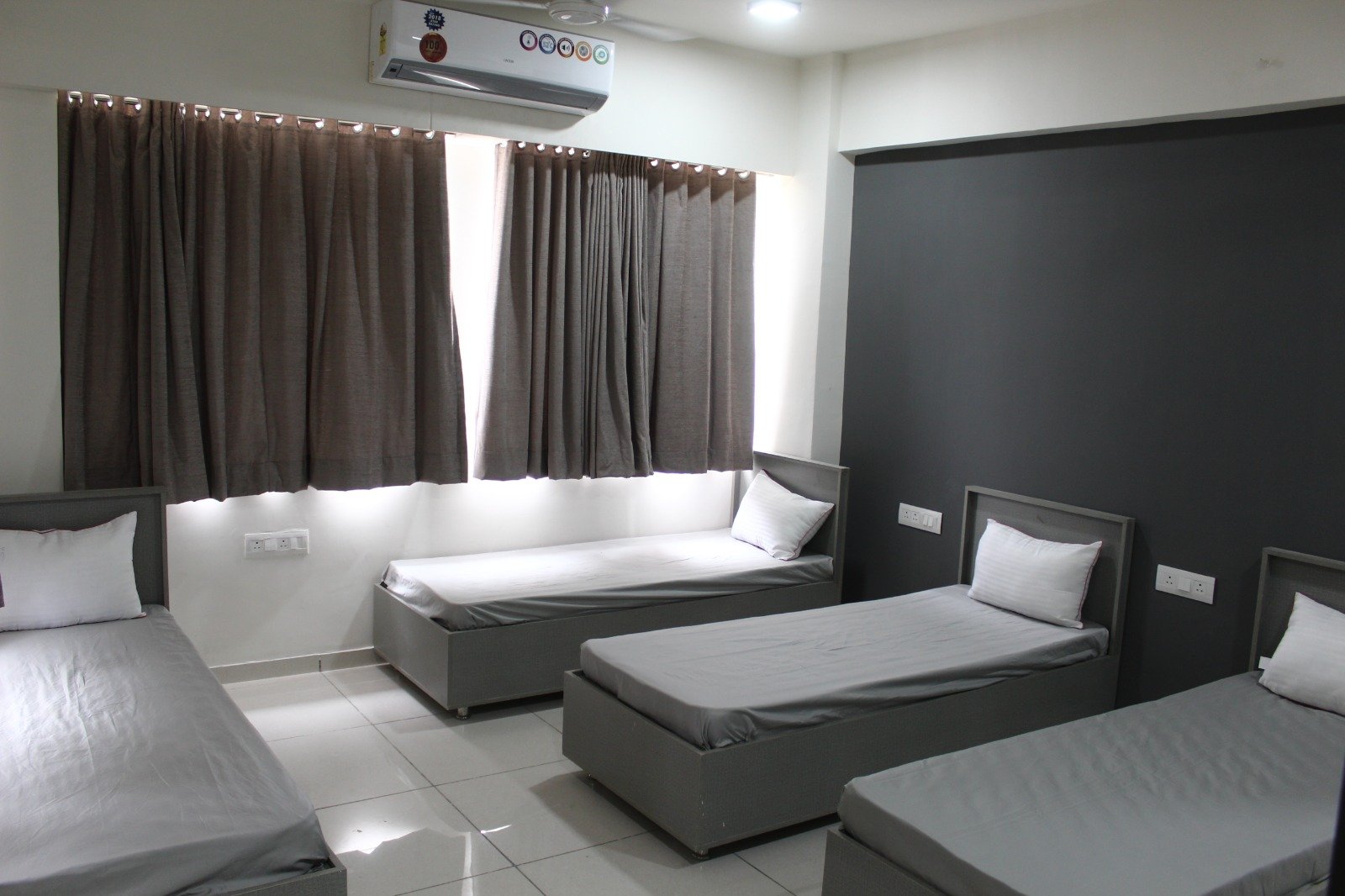 Living Hostel, Boys - A Way Of Life photo 1