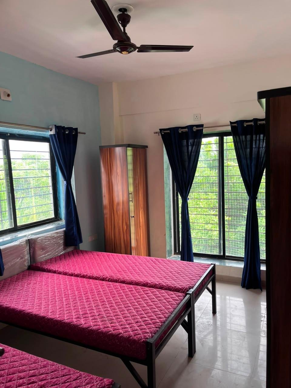 Royal Homes PG For Boys – PG in Bodakdev
