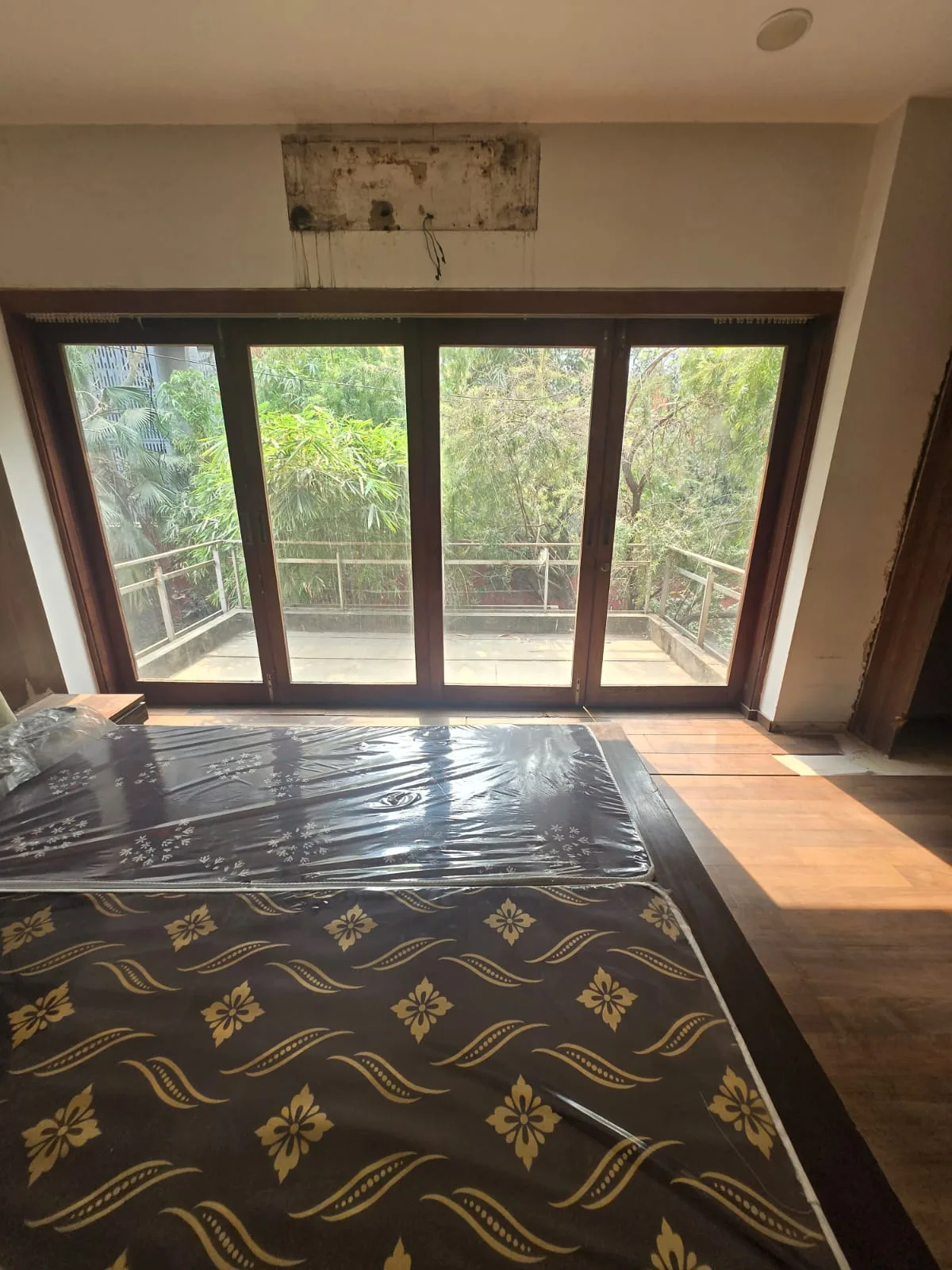 Saurashtra Luxurious PG - Ambawadi thumbnail 15
