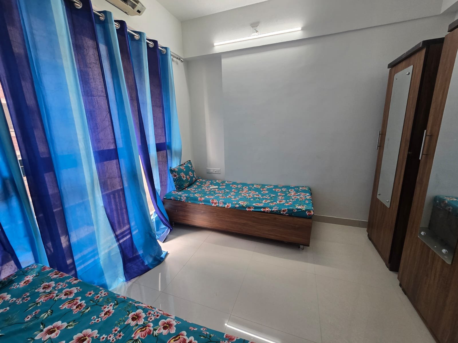 A One PG – Vaishnodevi Circle – PG in Vaishnodevi Circle