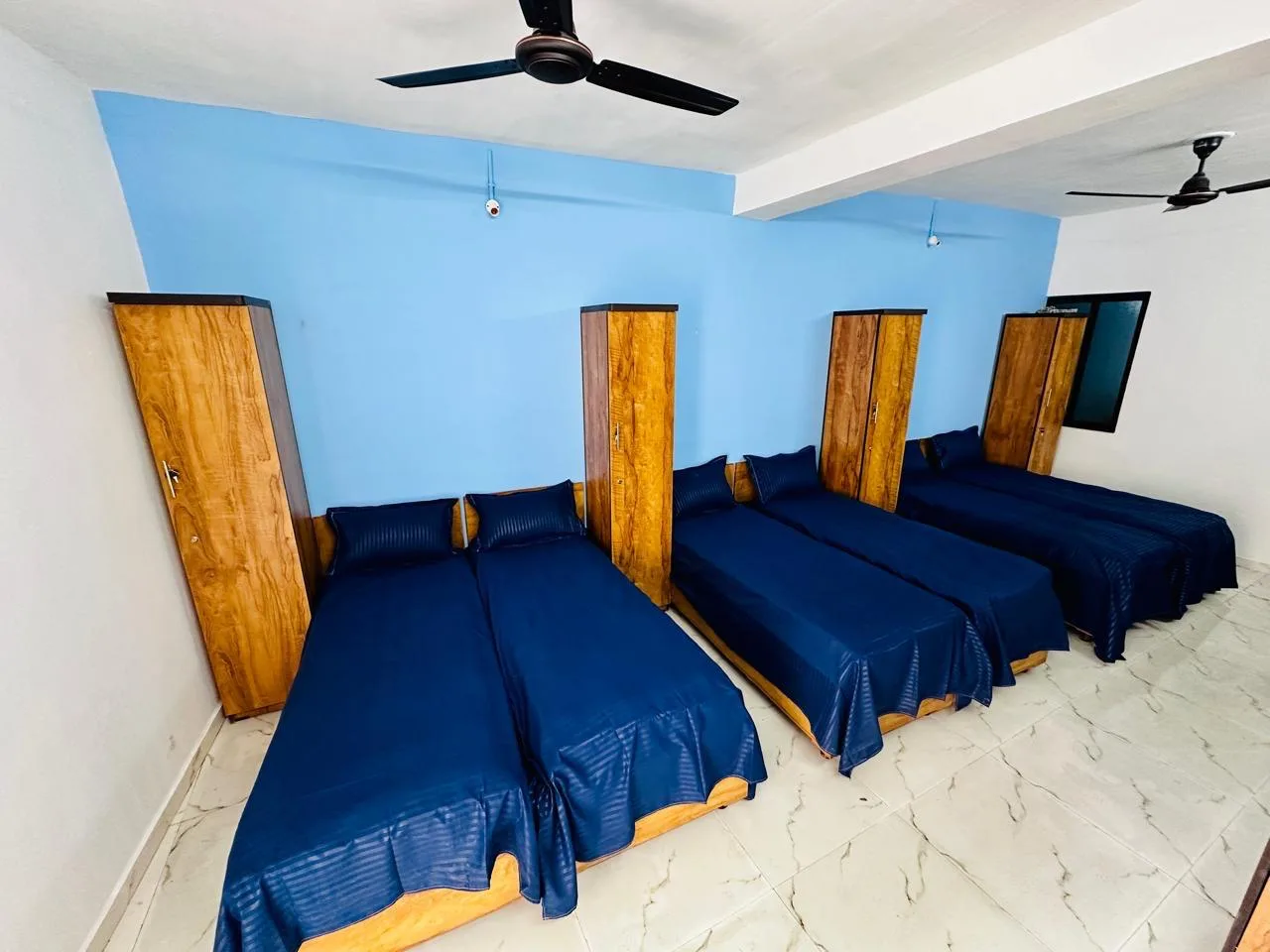 Shivaa Boys PG House thumbnail 12
