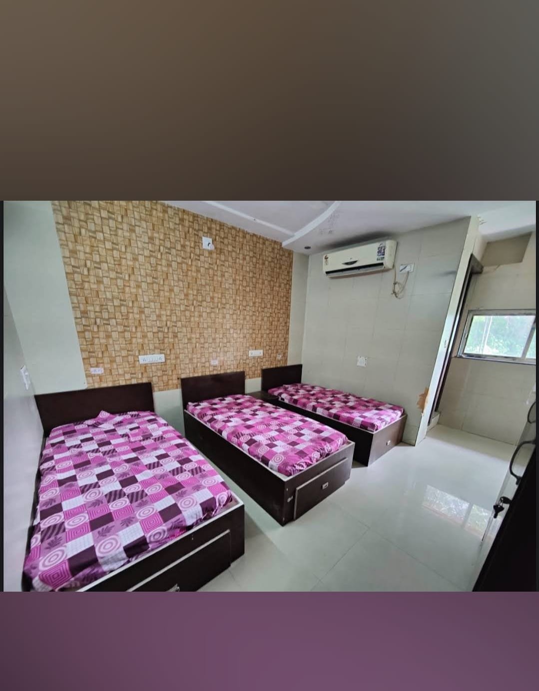 New Royal Girl's Hostel and PG – PG in Navrangpura, Ahmedabad