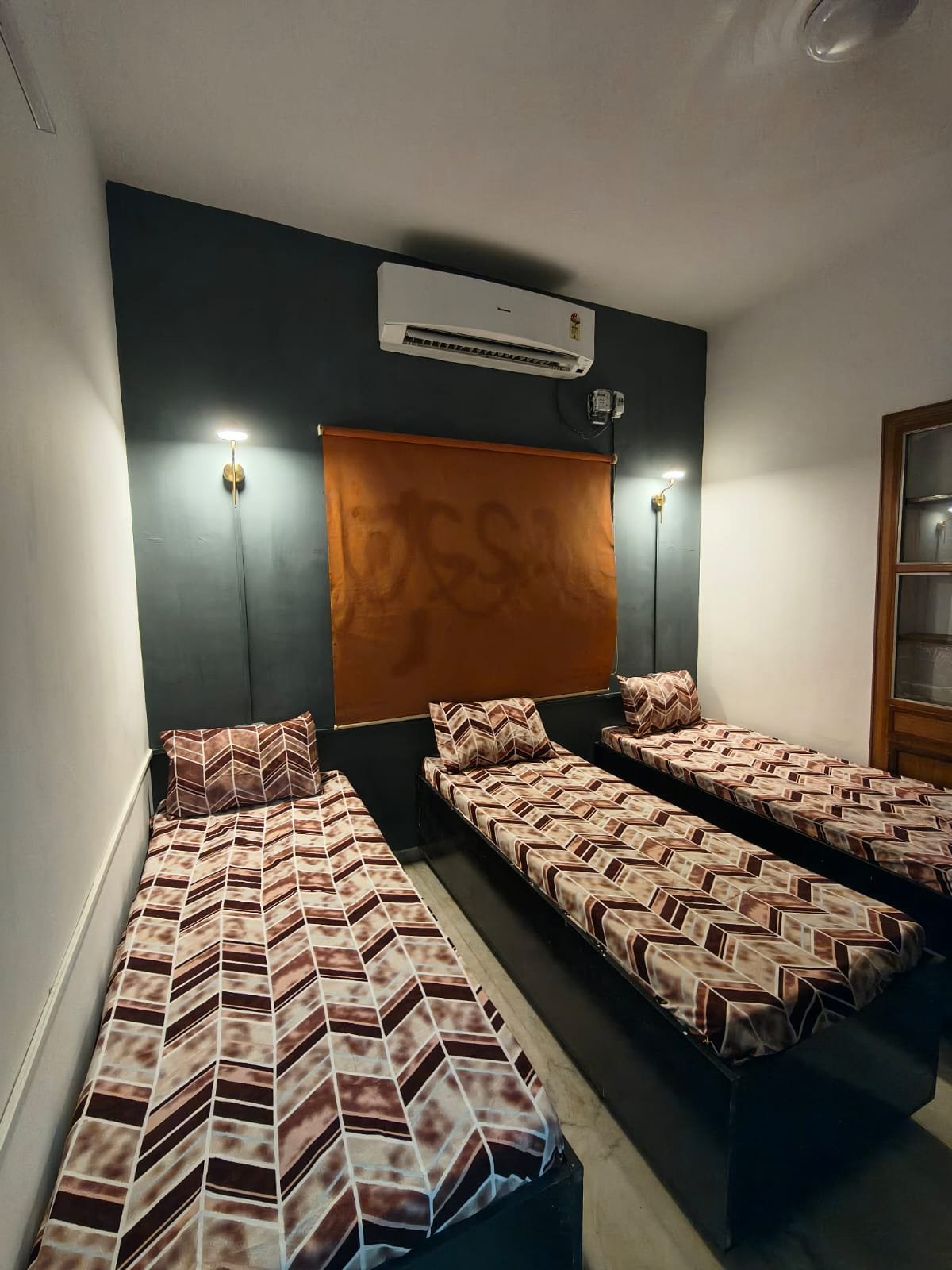 BackPackers Villa Girls PG - Thaltej photo 3