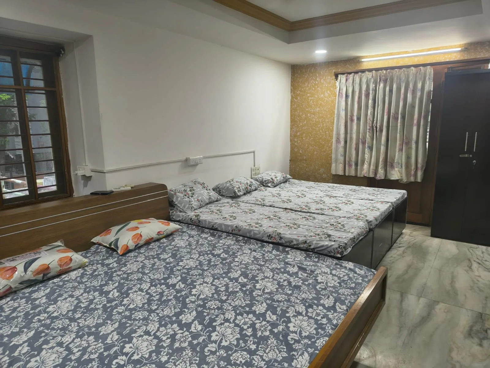 BackPackers Villa Girls PG - Thaltej thumbnail 9