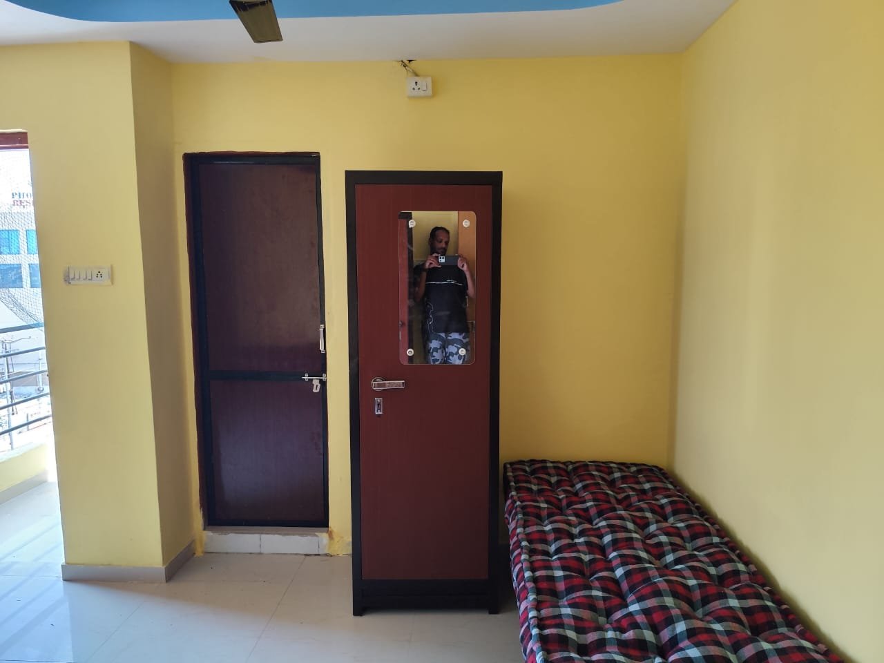 Home PG Service - Ravi Darsan Tower photo 5