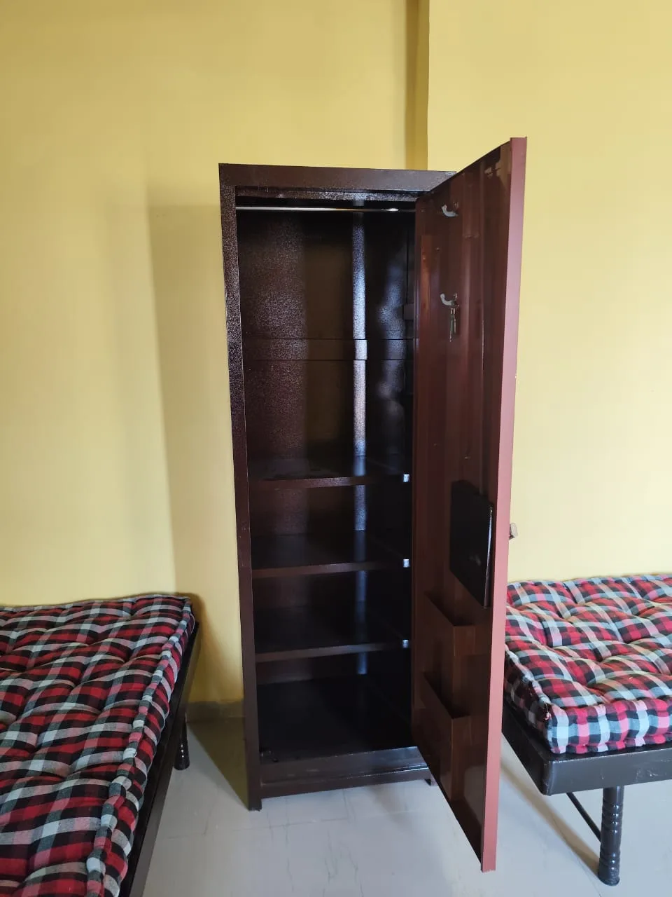 Home PG Service - Ravi Darsan Tower thumbnail 8