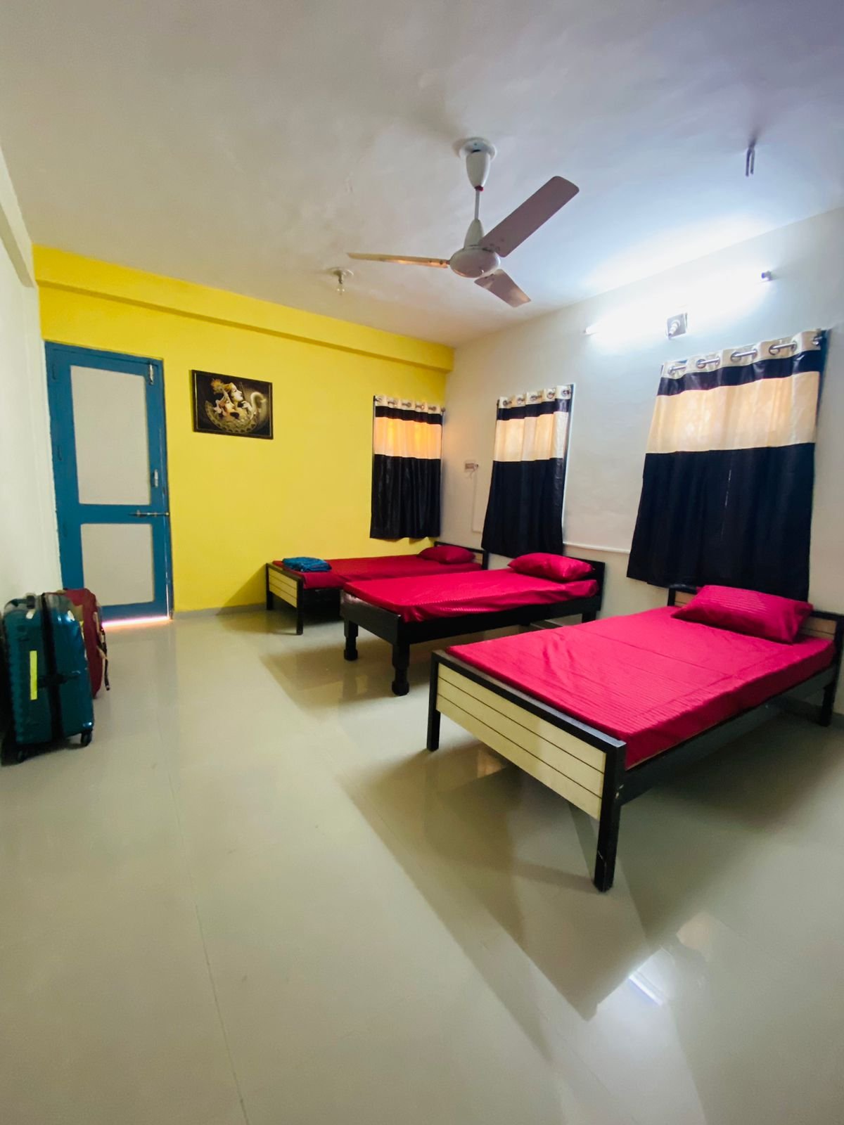 Tanisha PG - Subhanpura – PG in Subhanpura