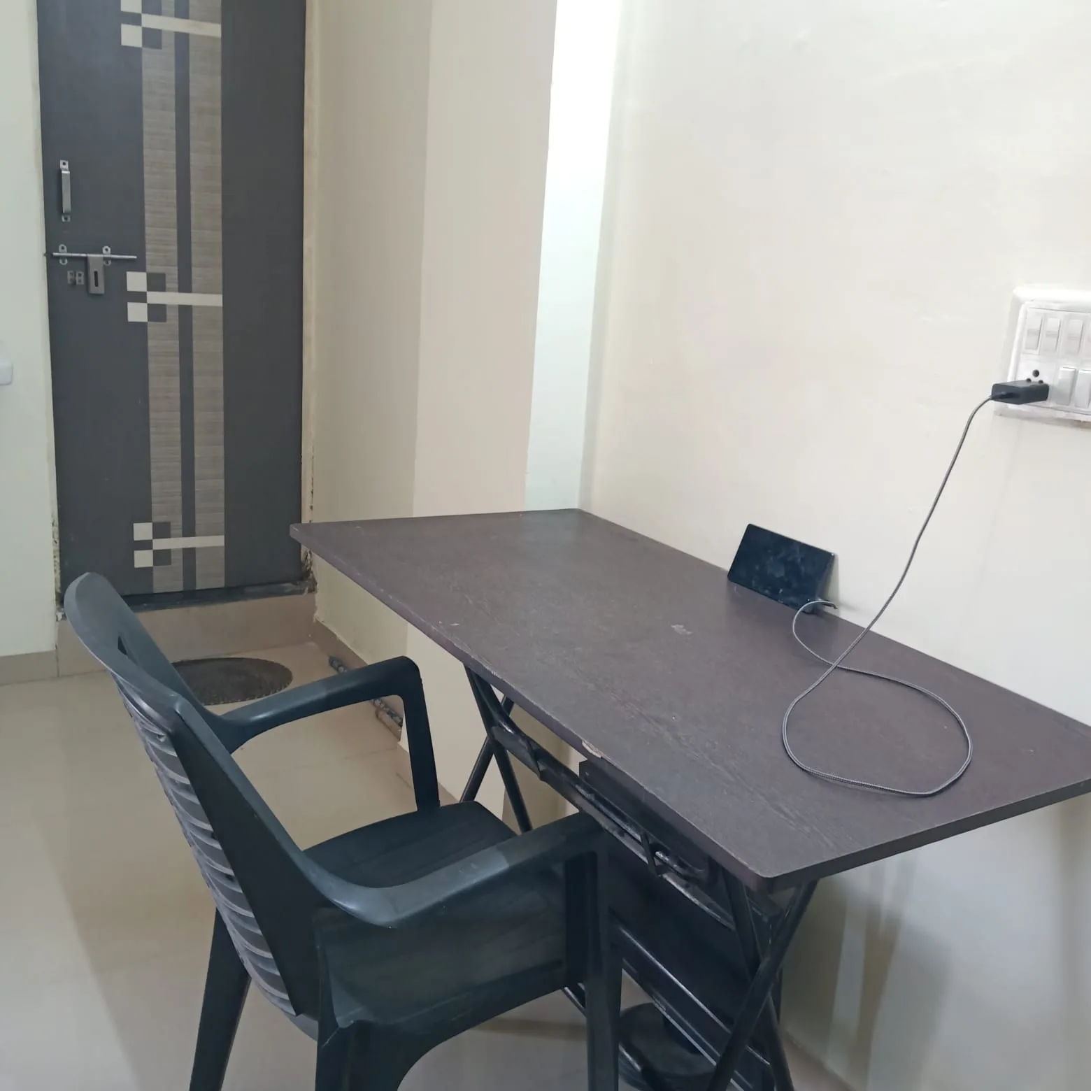 NeoStay Living PG thumbnail 9