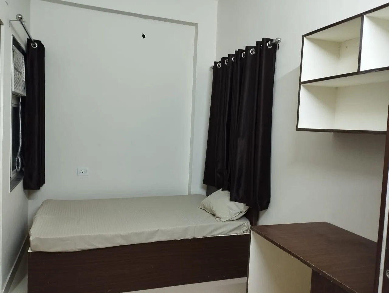 Galaxy Heights Girls Hostel thumbnail 5