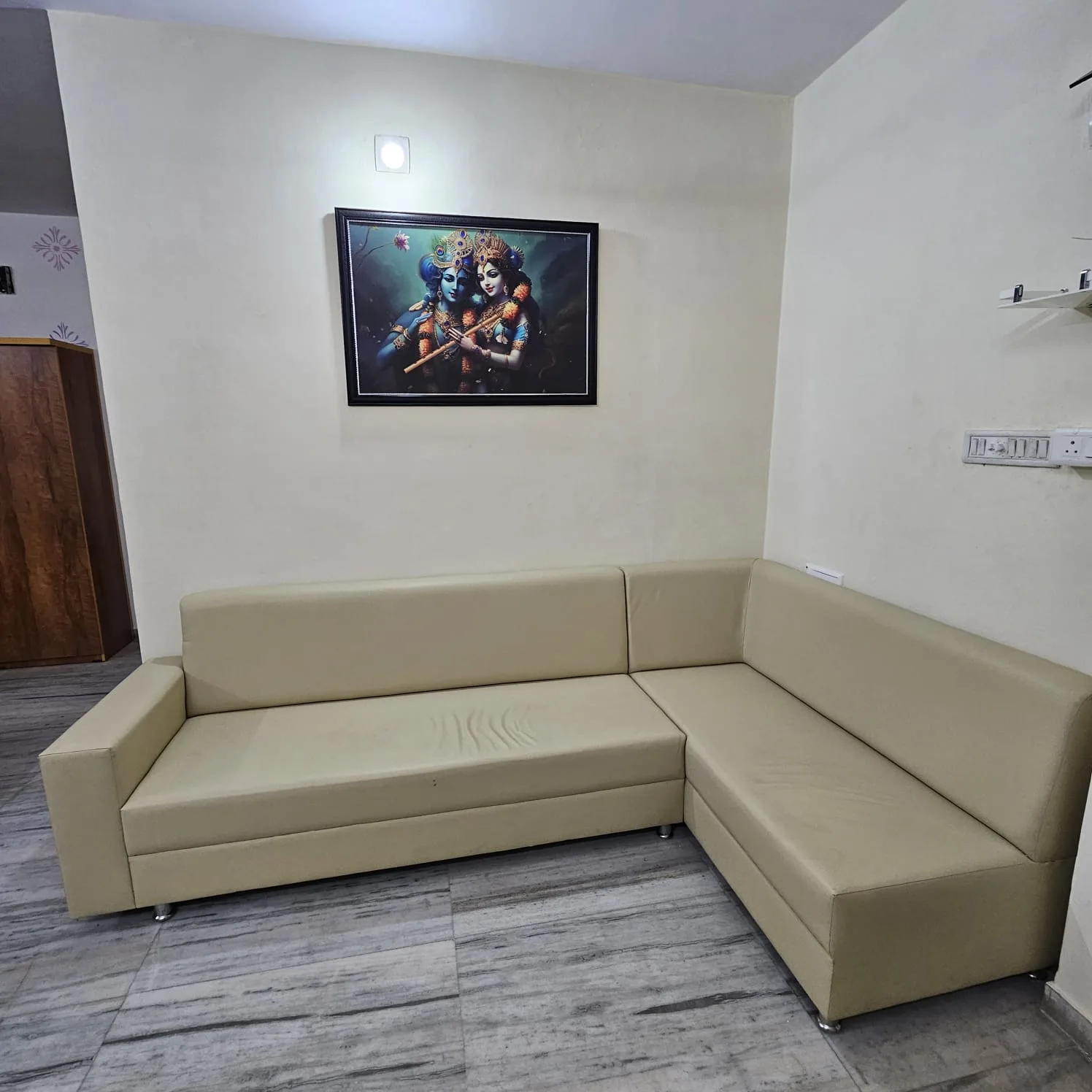 Vibrant Services Boys PG - Vastrapur thumbnail 10