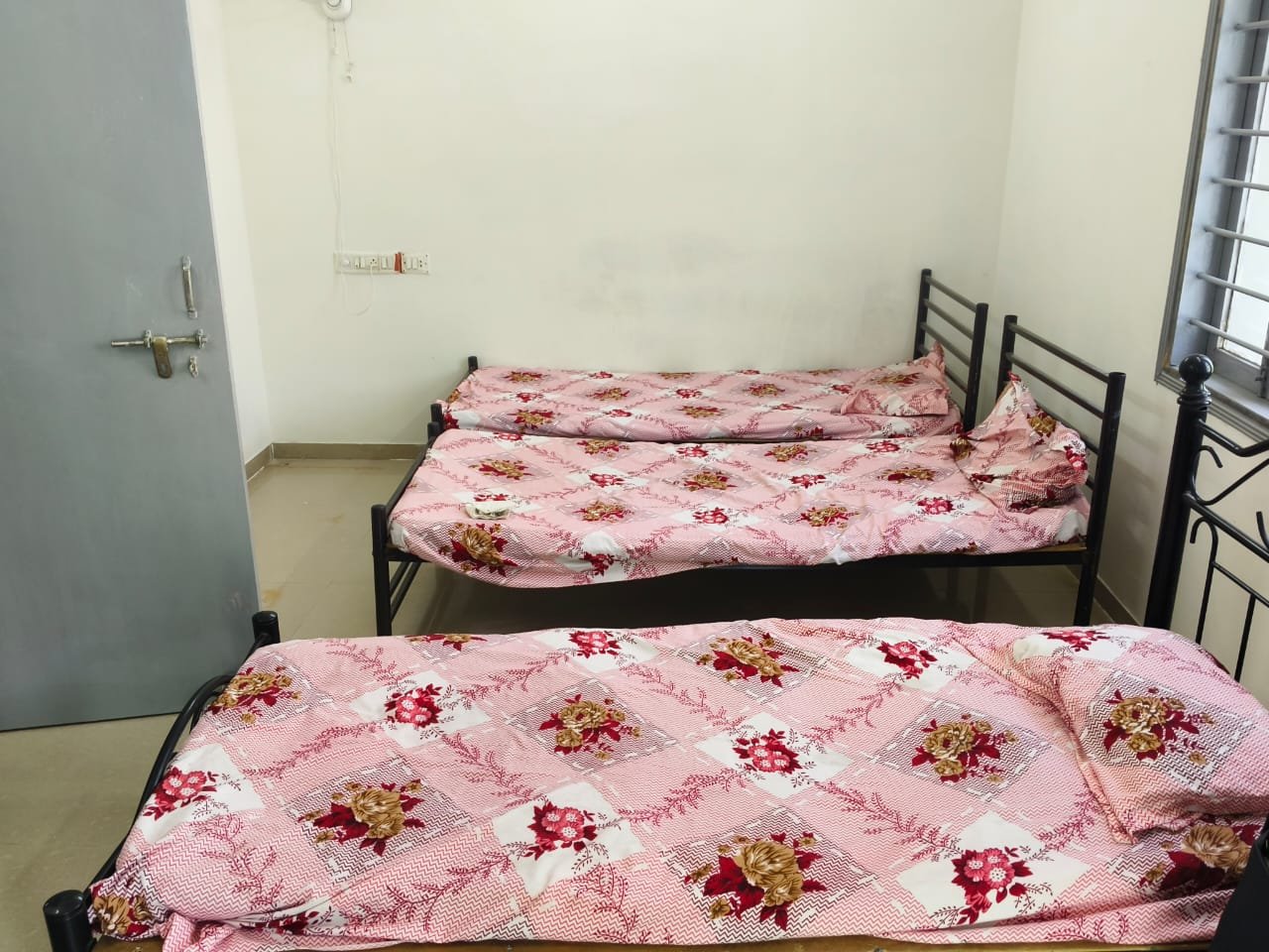 Shree Aditya Homes – PG in Thaltej