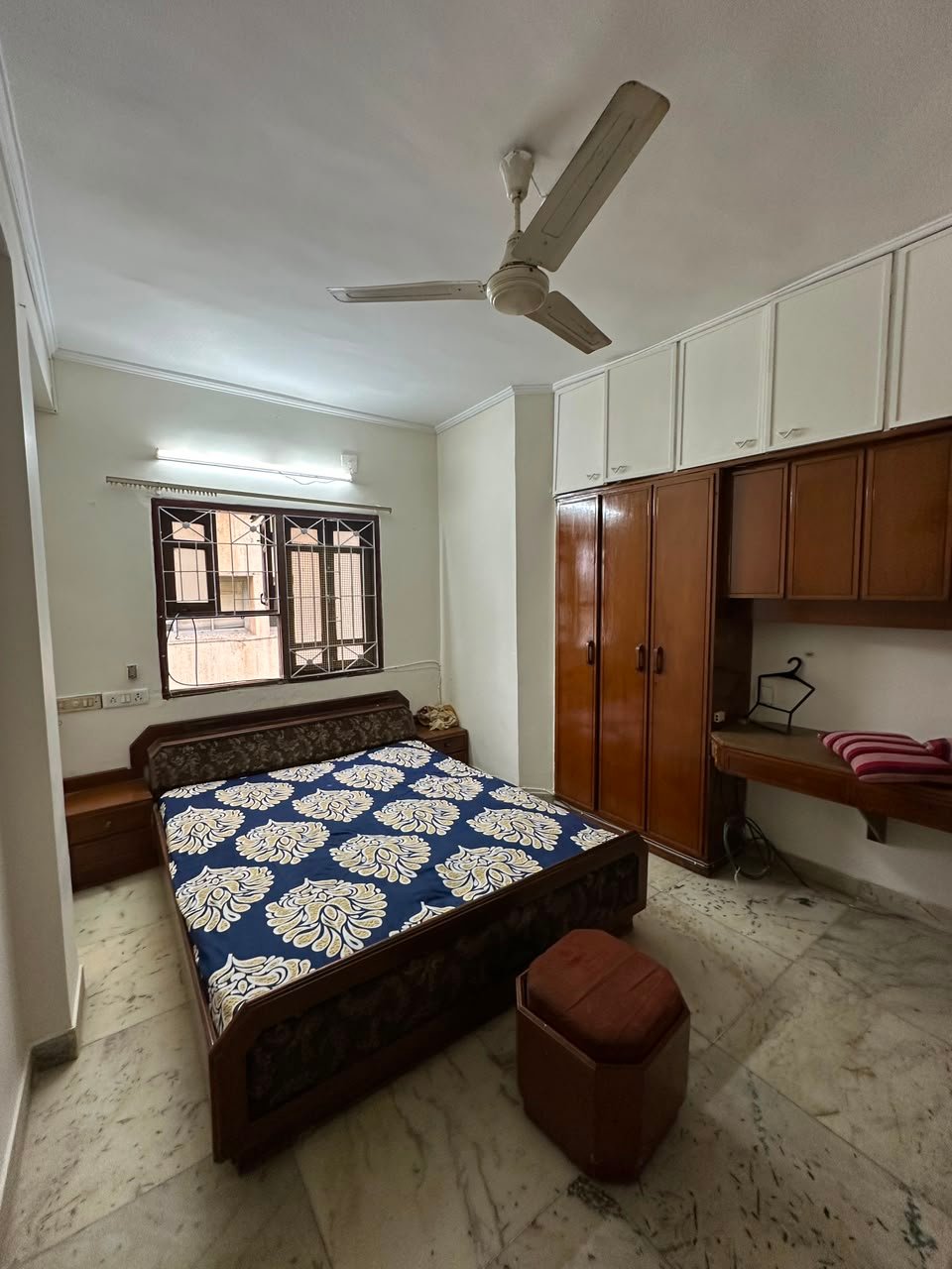 Shiva Paying Guest - Darpan Circle photo 2